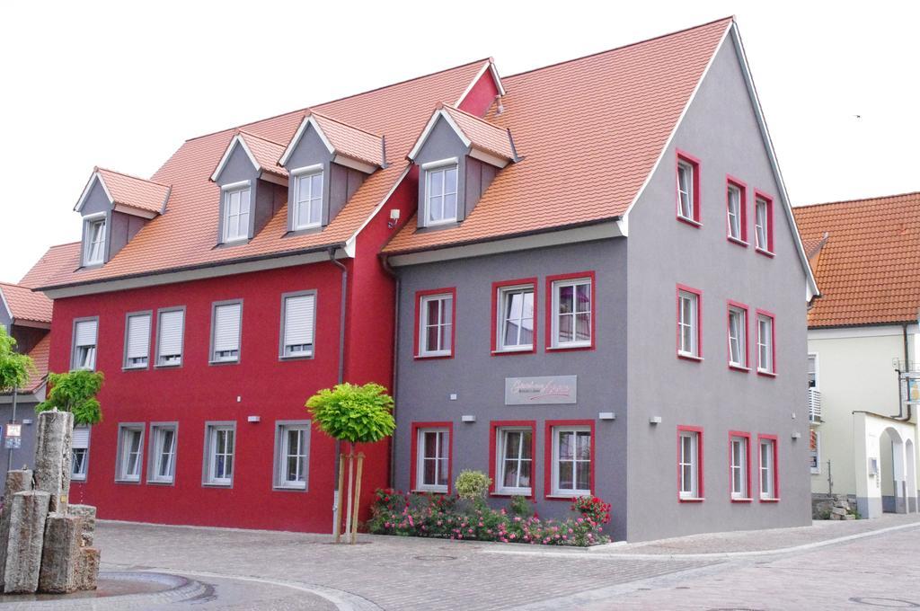 Hotel Weisses Lamm Veitshochheim Exterior photo